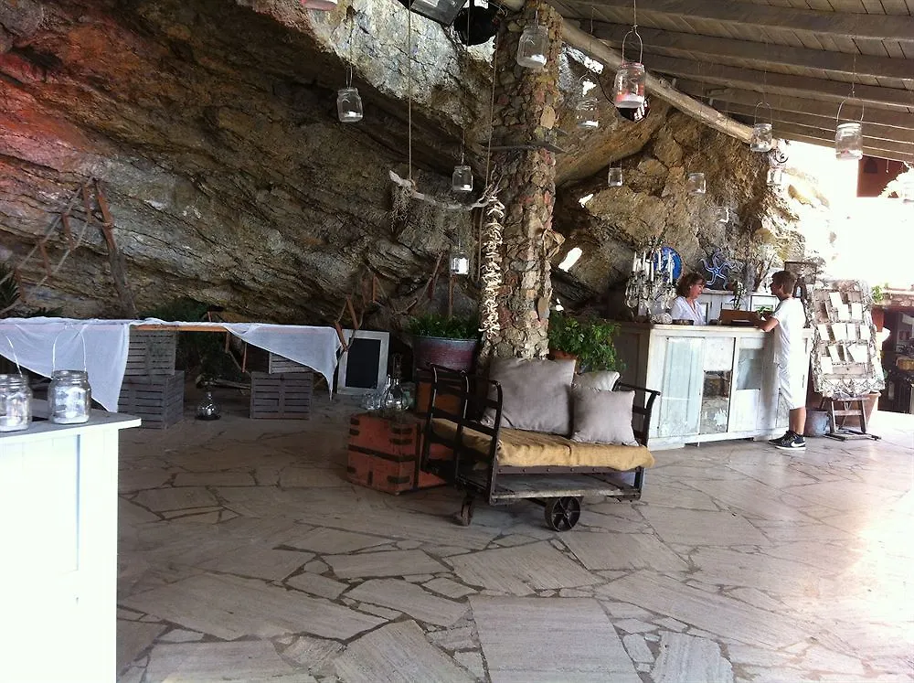 Bed and Breakfast Eco Del Mare Леричи